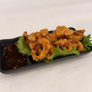 Tiras de cerdo crujiente