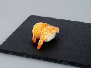 Nigiri de gamba cocida (3 piezas)