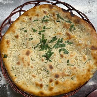 Naan de ajo