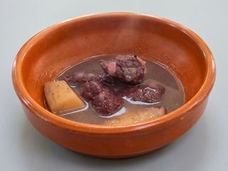ESTOFADO DE TERNERA