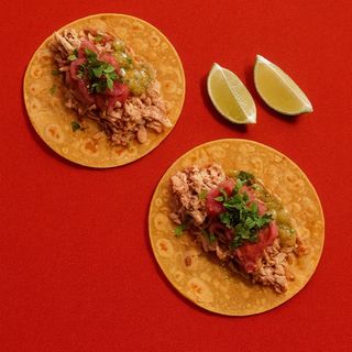Taco de carnitas callejeras