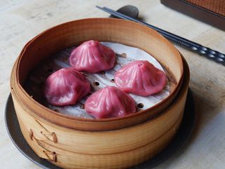 302.xiaolongbao con caldo(rosa)4pcs