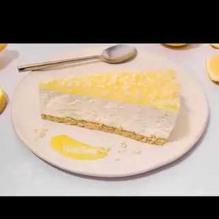 TARTA DE LIMÓN HECHA CON QUESO PHILADELPHIA