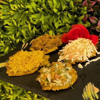 Tostones Variados