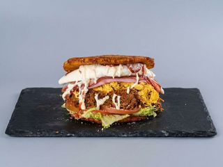 Patacon de Carne mechada