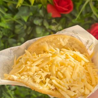 Arepa De Queso Amarillo