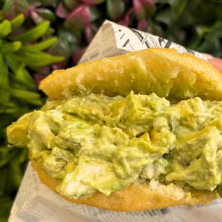 Arepa De Reina Pepiada