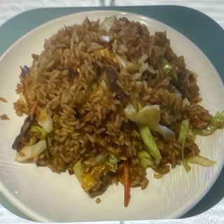 156-Arroz frito con ternera