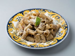 Rigatoni Tartufo e Parmigiano