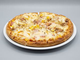 Pizza Tonatta, Uovo e Prosciutto