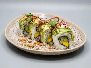 Avocado crush rolls