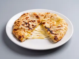 Cheese Naan