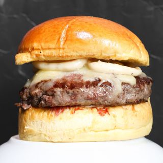 Burger Ohio Trufada ( la salsa es trufa real no preparada )