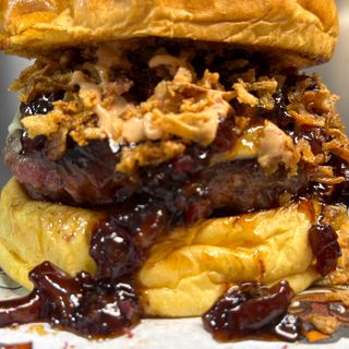 LA PROHIBIDA ( burger campeonato España )