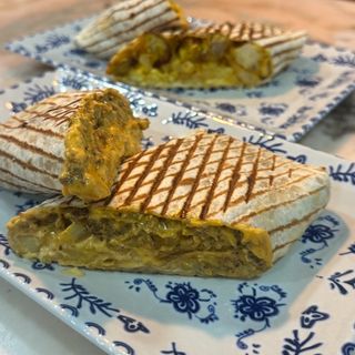 French taco de nuggets de pollo