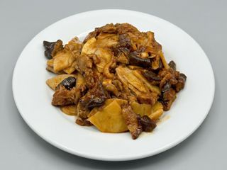 P13 - Pato con bambú y setas chinas