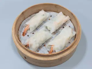 N9. Rollitos de gamba entera “Cristal”