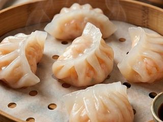 N10. Empanadillas de gambas al vapor