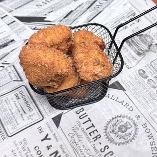 Ración de nuggets de pollo (6 uds,)