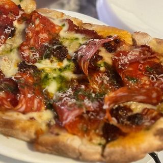 pinsa Pioli is on fire