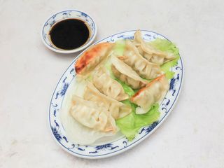 Gyoza de pollo a la plancha (8 uds.)