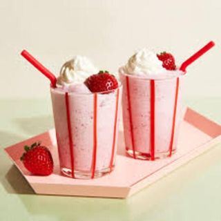 Fresh stawberry shake