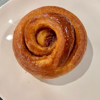 Cinnamon roll