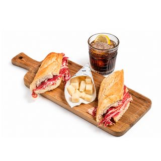 Menú Bocadillo Pata Negra + Cono ibérico + Bebida