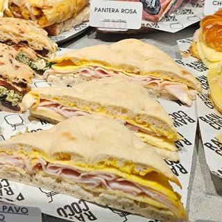 Focaccia Pavo y Queso