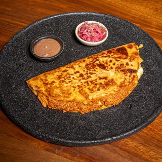 Quesadilla de cochinita pibil (1 ud)