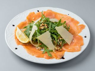 Ensalada de salmón