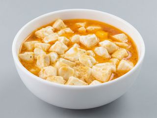 queso sazonados con salsa picante (por hectograma)