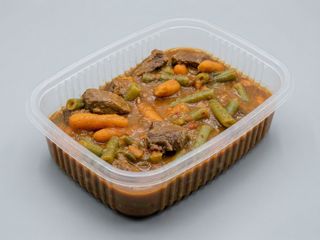 Estofado de verduras con ternera. 450 grs.