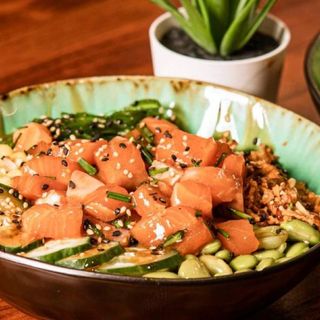 Crea Tu poke bowl tamaño regular (500ml)