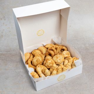 Caja de 50 mini tequeños