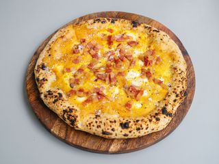 Pizza Carbonara