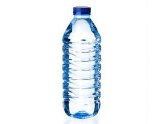Agua sin gas