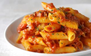 Penne arrabiata
