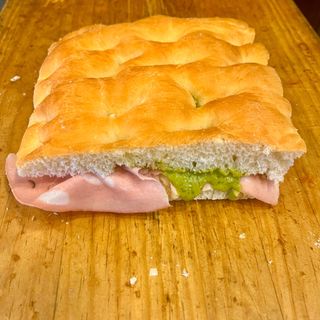 Focaccia De Mortadella (130 G.)