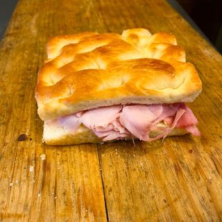 Focaccia Prosciutto (130 G.)