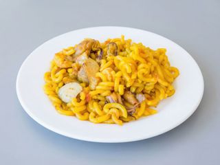 Fideúa de mariscos