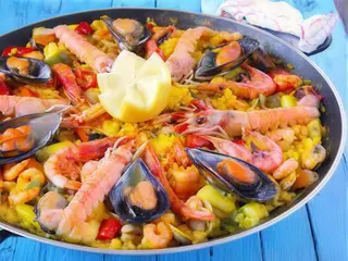 Paella de marisco