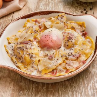 Mezzelune alla Carbonara Tartufata