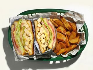 Combo Sándwich Especial Tostatto (3 pisos)