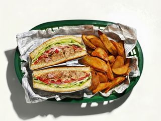 Combo Sándwich Pulled Pork Alioli & Pimientos (Cerdo desmenuzado)