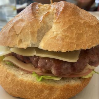 Hamburguesa Completa