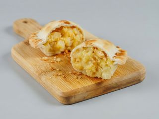Empanada De Manzana