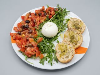 BURRATA NORMAL TOM RUC