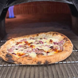 PIZZA CALABRESE