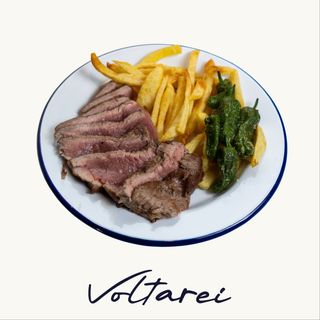Croca de vaca a la parrilla con Patatas Fritas